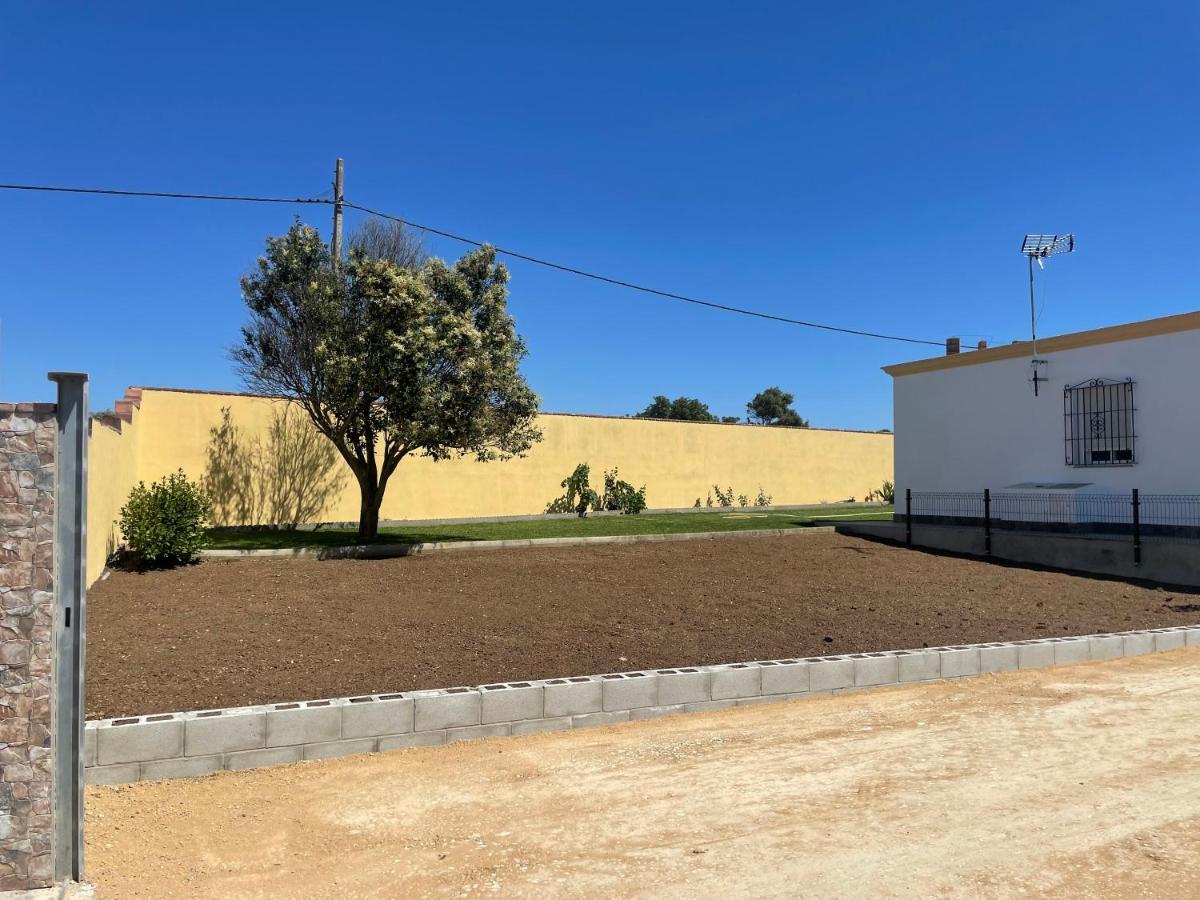 Chalet En Conil, Descansa Y Disfruta โกนิล เด ลาฟรอนเตรา ภายนอก รูปภาพ